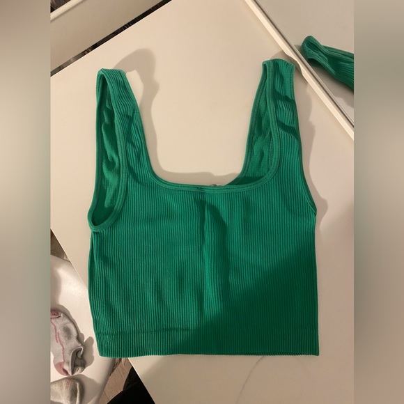 Bundle Zara green cropped tanks | Size XS - Picture 1 of 4